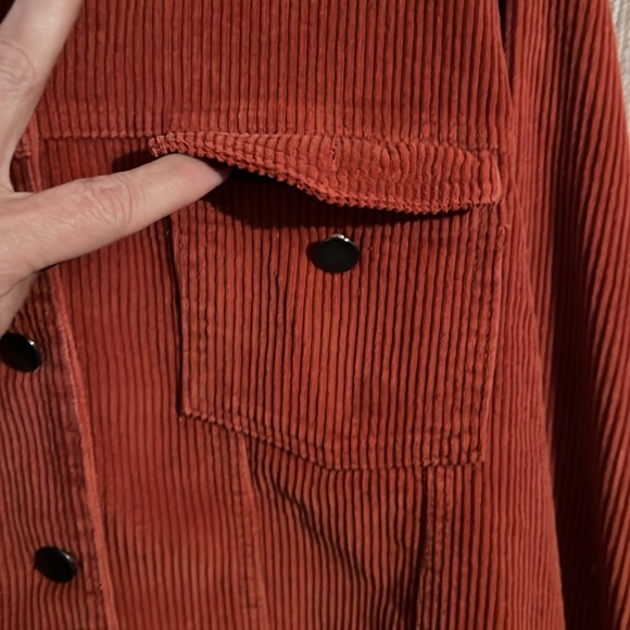 Juliana’s corduroy Jacket - Picture 4 of 6
